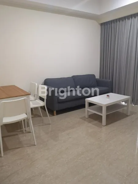 image APARTEMEN PUSAT KOTA MENTENG PARK TOWER EMERALD DENGAN VIEW MONAS KOTA JAKARTA (2)