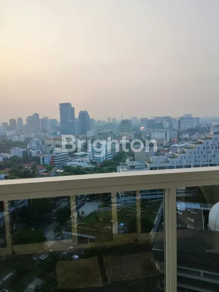image APARTEMEN PUSAT KOTA MENTENG PARK TOWER EMERALD DENGAN VIEW MONAS KOTA JAKARTA (1)