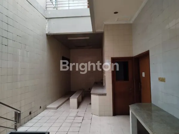 image RUMAH LOKASI STRATEGIS KEDIRI (1)