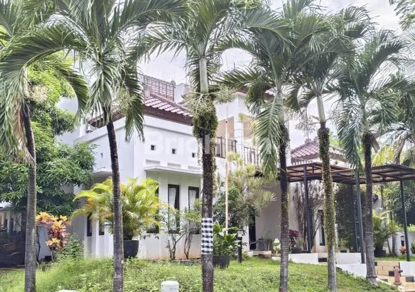 image RUMAH MEWAH GRAHA TAMAN BINTARO JAYA SEKTOR 9 TANGERANG SELATAN (1)