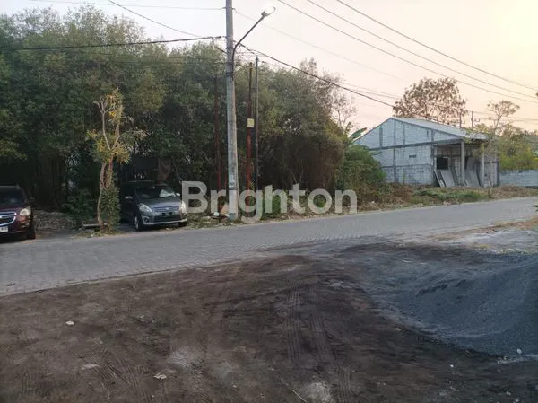 image TANAH KOMERSIAL COCOK UNTUK USAHA DI GUNUNG ANYAR (1)