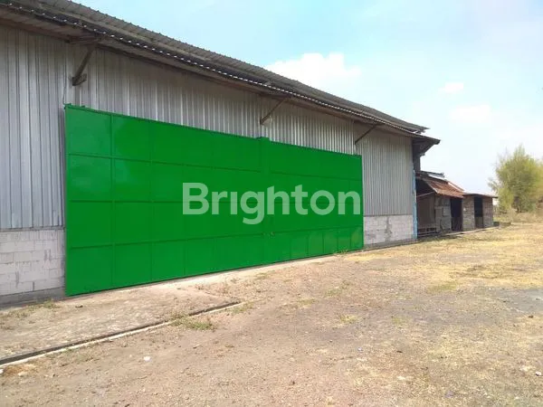 image GUDANG DI AREA KOMERSIAL (JALAN PROVINSI), JALAN RAYA KEDAMEAN GRESIK (3)