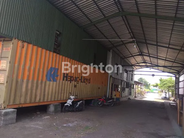 image GUDANG DI AREA KOMERSIAL (JALAN PROVINSI), JALAN RAYA KEDAMEAN GRESIK (7)