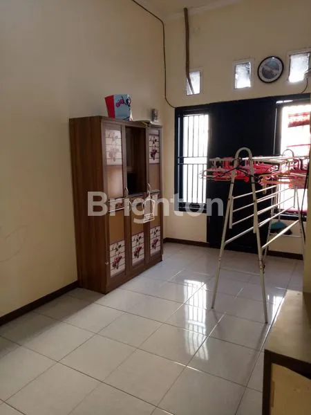 image RUMAH SECOND PERLU RENOV DAERAH DUKUH SETRO KENJERAN (1)