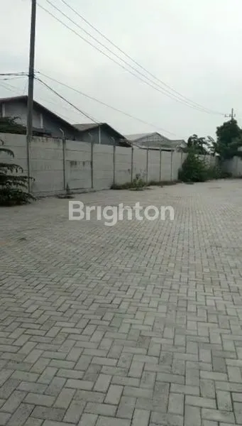 image DIJUAL TANAH BER PAVING DAERAH INDUSTRI DEKAT PINTU TOL (1)