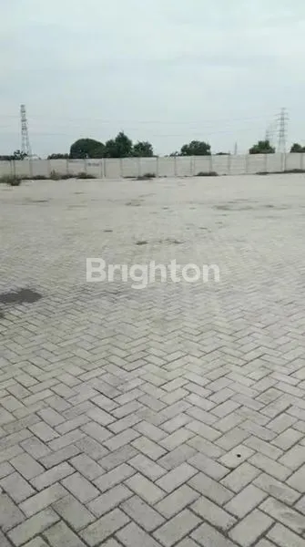 image DIJUAL TANAH BER PAVING DAERAH INDUSTRI DEKAT PINTU TOL (4)