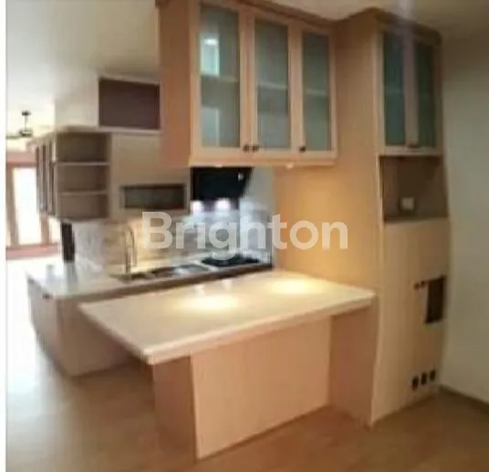 image RUMAH 2.5 LANTAI BEBAS PBB H JAKARTA SELATAN (5)