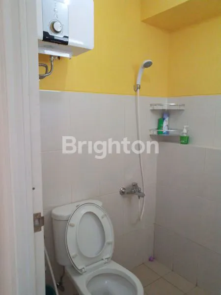 image APARTEMEN EXCLUSIVE 2 BR (VIEW POOL) DI STRATEGIS AREA SURABAYA TIMUR SELANGKAH KE PUSAT PERBELANJAAN DAN UNIV FAVORIT (3)