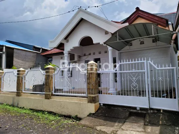 image RUMAH DI PERUMAHAN GRITMA MANADO (1)