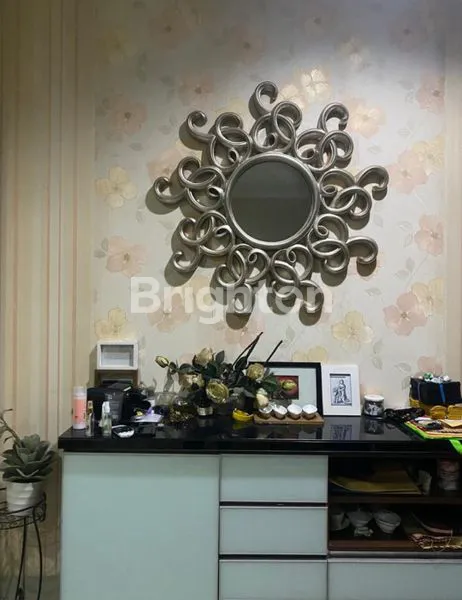 image RUMAH DI PERUMAHAN HOLIS REGENCY (2)