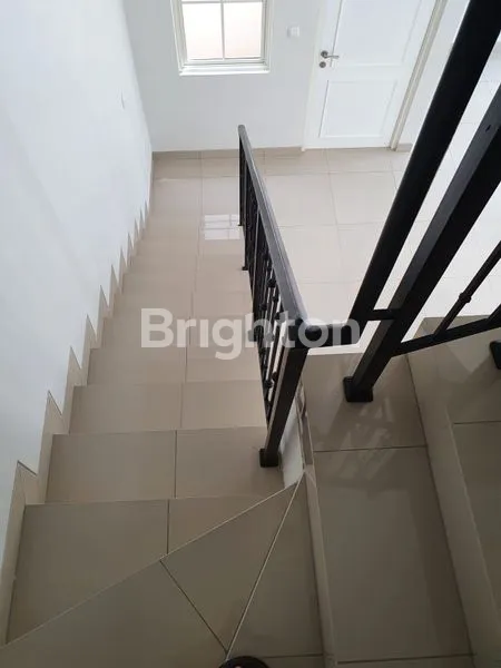 image RUMAH CANTIK SIAP HUNI MILENIUM CITY CISAUK - TANGERANG (4)