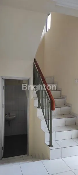 image RUMAH BERIKUT TANAH DI SEKTOR 7C GADING SERPONG (7)