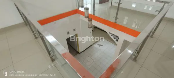 image RUMAH DENGAN TEMPAT USAHA DI CILENGKRANG CIBIRU  (5)