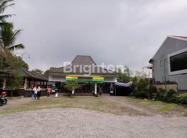 image YANG MAU BUKA USAHA RUMAH MAKAN DI KALIURANG? ADA NIH DI KALIURANG YOGYA DEKAT WISATA KALIURANG, PARKIR LUAS ADA KOLAM RENANG DAN PLAY GROUND (1)
