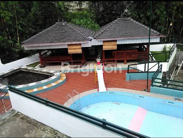 image YANG MAU BUKA USAHA RUMAH MAKAN DI KALIURANG? ADA NIH DI KALIURANG YOGYA DEKAT WISATA KALIURANG, PARKIR LUAS ADA KOLAM RENANG DAN PLAY GROUND (5)
