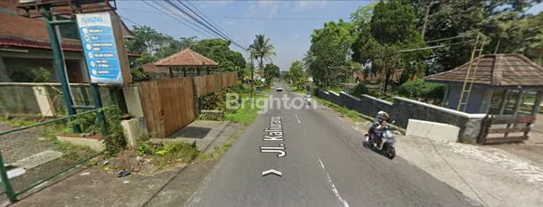 image YANG MAU BUKA USAHA RUMAH MAKAN DI KALIURANG? ADA NIH DI KALIURANG YOGYA DEKAT WISATA KALIURANG, PARKIR LUAS ADA KOLAM RENANG DAN PLAY GROUND (8)