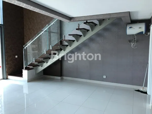 image APARTEMENT SOHO SKYLOFT CIPUTRA WORLD DEKAT MAYJEND SUNGKONO TOL SATELIT RKZ RAYA DARMO TENGAH KOTA SBY (2)