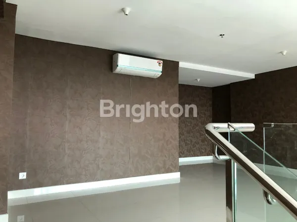 image APARTEMENT SOHO SKYLOFT CIPUTRA WORLD DEKAT MAYJEND SUNGKONO TOL SATELIT RKZ RAYA DARMO TENGAH KOTA SBY (5)