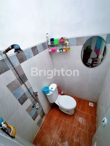 image HUNIAN NYAMAN 120M² DEKAT STASIUN KA DI MANUKAN SURABAYA (3)