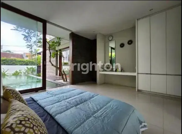 image DIJUAL RUMAH MODEL VILLA NYAMAN DAN ASRI DI JIMBARAN (6)
