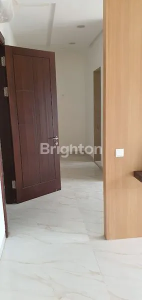 image RUMAH GIVENCY ONE TAHAP 2 SEMI FURNISHED JALAN   (4)