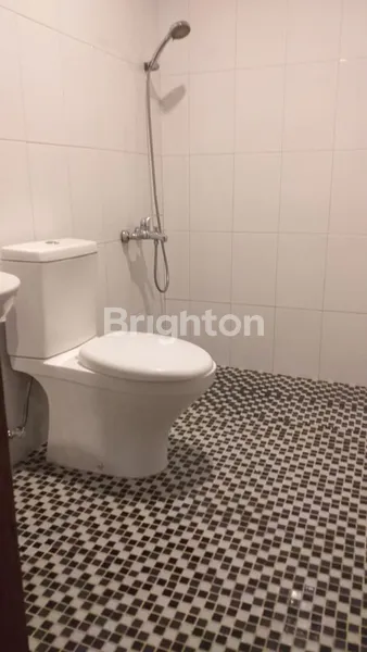 image RUMAH MINIMALIS SUDAH FULL RENOV  SIAP HUNI DI LOKASI STRATEGIS TAMAN GALAXY BEKASI (6)