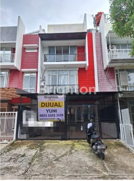 image RUMAH 3 LANTAI DI PIK (1)