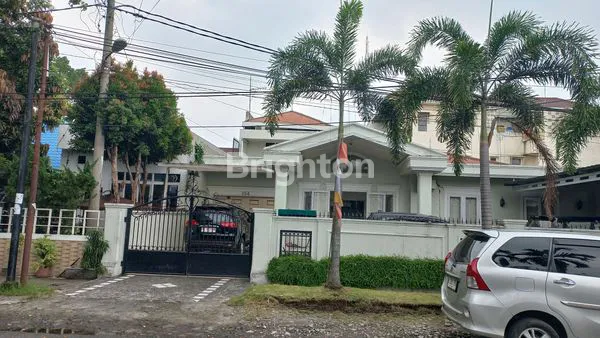 image RUMAH COCOK UNTUK USAHA CAFE (1)