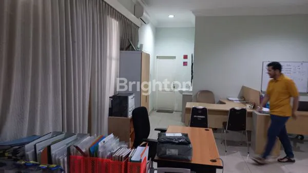 image RUMAH COCOK UNTUK USAHA CAFE (3)