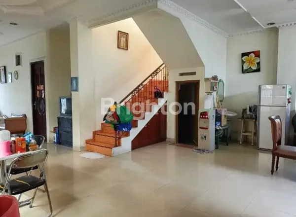 image RUMAH JELAMBAR NGANTONG HOKI 13,5 X 11,5 JAKARTA BARAT (1)