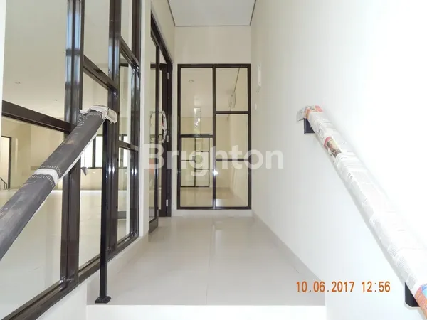 image DIJUAL RUKO LOKASI STRATEGIS, IMB USAHA, PINGGIR JALAN RAYA DI CIRACAS, JAKARTA TIMUR (5)