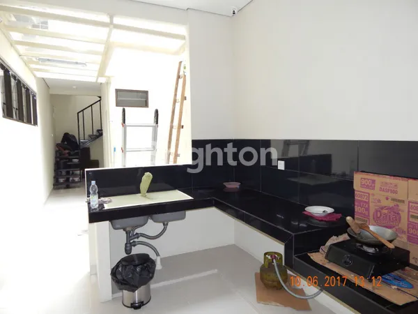 image DIJUAL RUKO LOKASI STRATEGIS, IMB USAHA, PINGGIR JALAN RAYA DI CIRACAS, JAKARTA TIMUR (7)