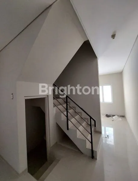 image RUMAH DI TAMAN RATU JAKARTA BARAT (3)