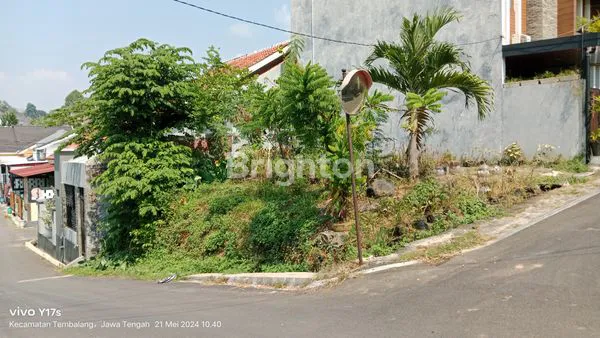 image TANAH HOOK DI GRAFIKA BANYUMANIK SEMARANG (4)