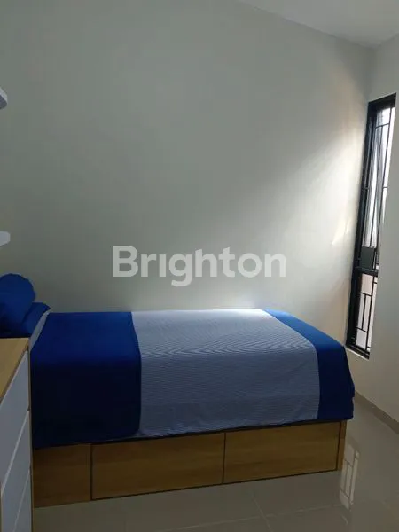 image HUNIAN MUNGIL SIAP HUNI SEMI FURNISHED TURUN HARGA\\U203C\\UFE0F\\U203C\\UFE0F DIRANCANG ARSITEK TERKENAL ANDRA MATIN DI PARUNG PANJANG (6)