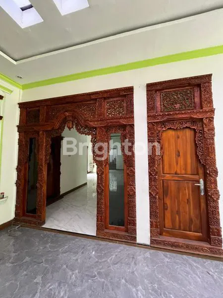 image RUMAH BESAR SIAP HUNI (2)