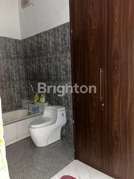 image RUMAH BESAR SIAP HUNI (6)