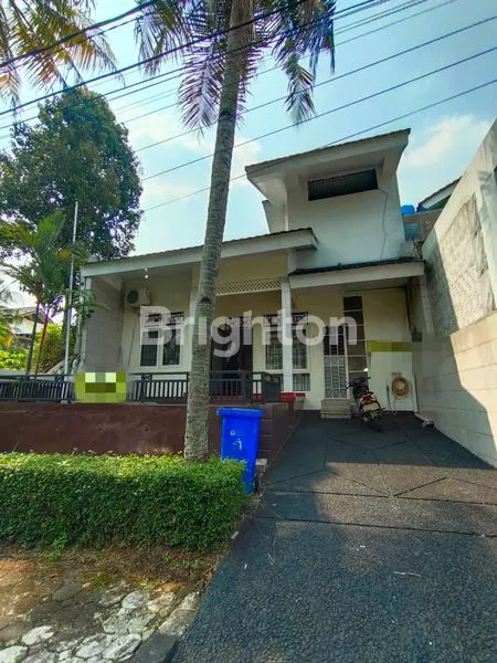 HUNIAN STRATEGIS DI KAWASAN ELITE PESONA KHAYANGAN