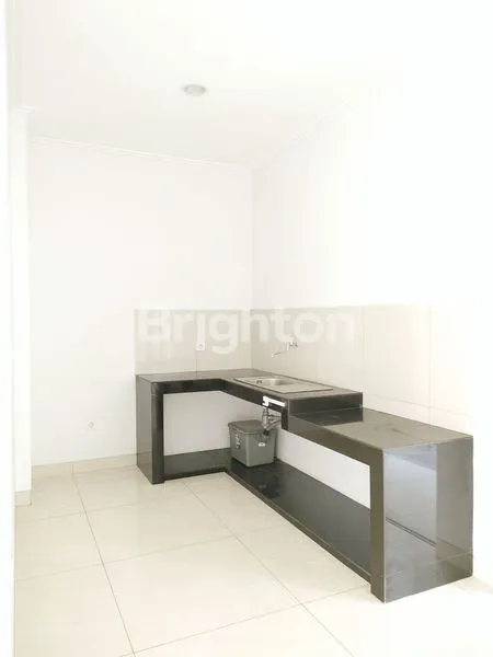 image RUMAH PIANO GOLF ISLAND PIK, 2 LANTAI UKURAN 6X15M SIAP HUNI LOKASI STRATEGIS FASILITAS PREMIUM (3)