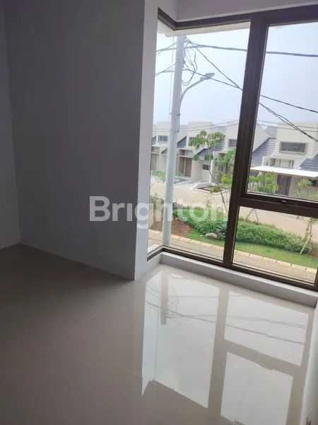 image RUMAH 2 LANTAI SPRINGHILL YUME LAGOON CISAUK TANGERANG (5)