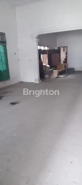 image RUMAH COCOK UNTUK USAHA DAN BERBAGAI BISNIS DI PERKOTAAN (3)