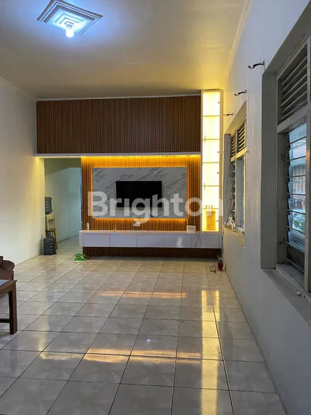 image RUMAH HUNI DAN RUMAH MAKAN DI PATI (4)