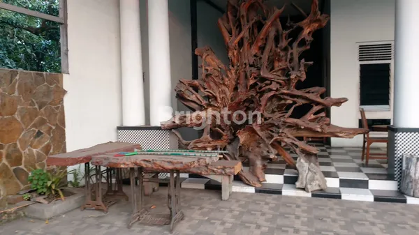 image RUMAH HUNI DAN RUMAH MAKAN DI PATI (5)