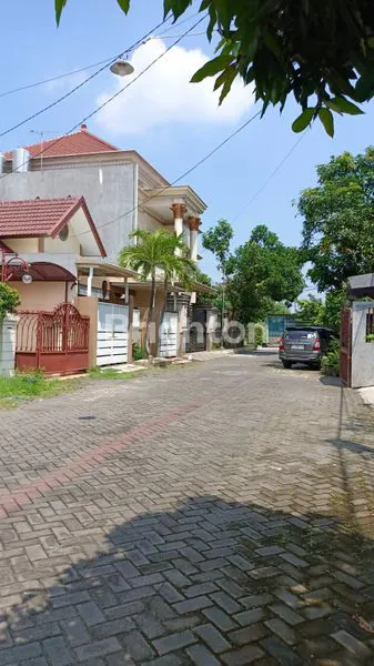 image RUMAH MURAH LOKASI STRATEGIS DEKAT GATE TOL DAN PUSAT KOTA SIDOARJO (2)
