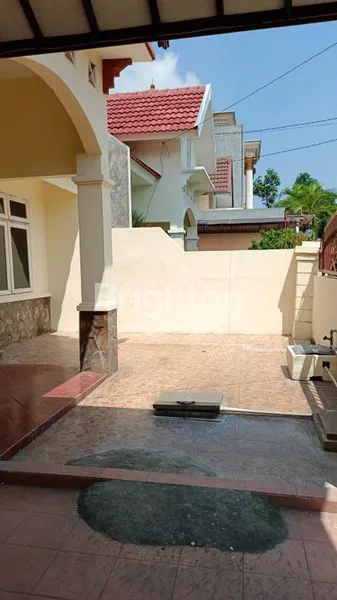 image RUMAH MURAH LOKASI STRATEGIS DEKAT GATE TOL DAN PUSAT KOTA SIDOARJO (3)