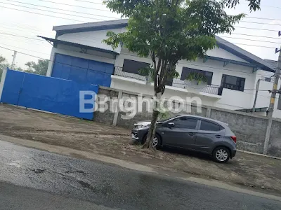 GUDANG WIYUNG SBY BARAT STRATEGIS