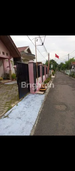 image RUMAH CANTIK SIAP HUNI TENGAH KOTA PATI (2)