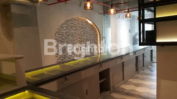 image STAND UNTUK USAHA / KANTOR/WORKSHOP/BUTIK/KLINIK, DLL  AREA DI KOMPLEKS APARTEMEN COSMOPOLIS DEKAT DENGAN ARAYA, GALAXY MALL, MERR (3)
