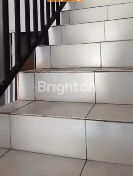 image DISEWAKAN RUKO 3 LANTAI GANDENG 2 UNIT DI CADAS KUKUN, TANGERANG  (6)