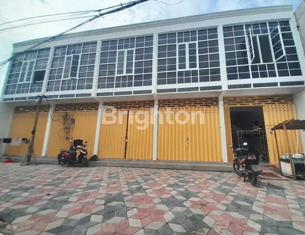 image NEW GRESS RUKO 2 LANTAI DI JALAN BANYU URIP BARU SURABAYA, TERSEDIA 4 UNIT JEJER (6)